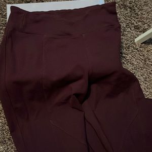 Wine red leggings